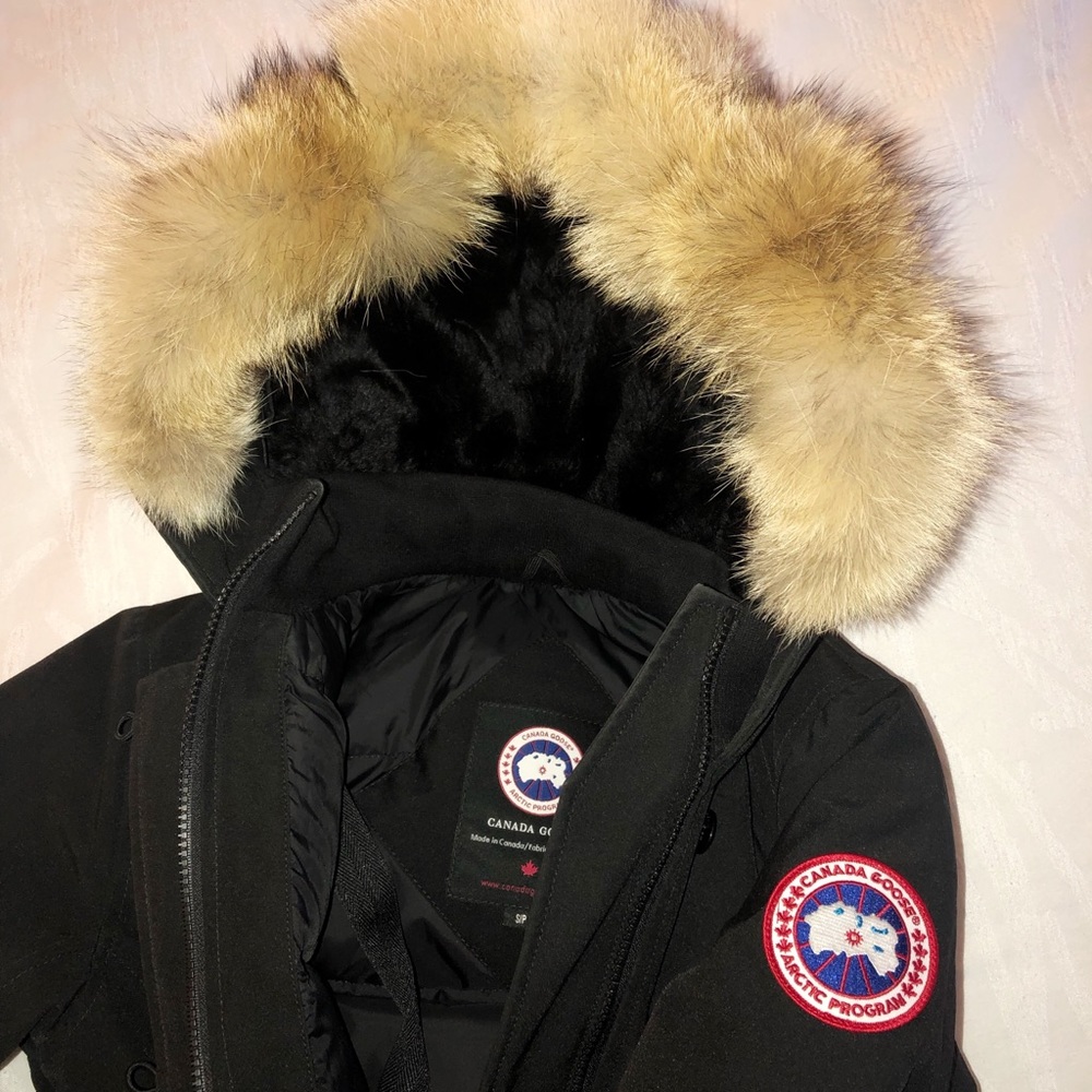 Canada Goose Kensington Parka Women’s Small